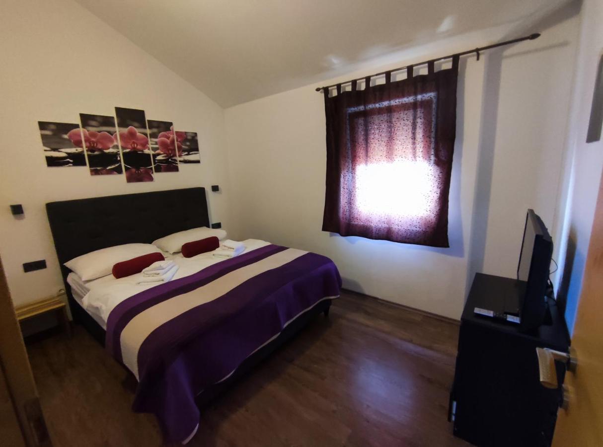 Panorama Sunset Apartments كريس المظهر الخارجي الصورة
