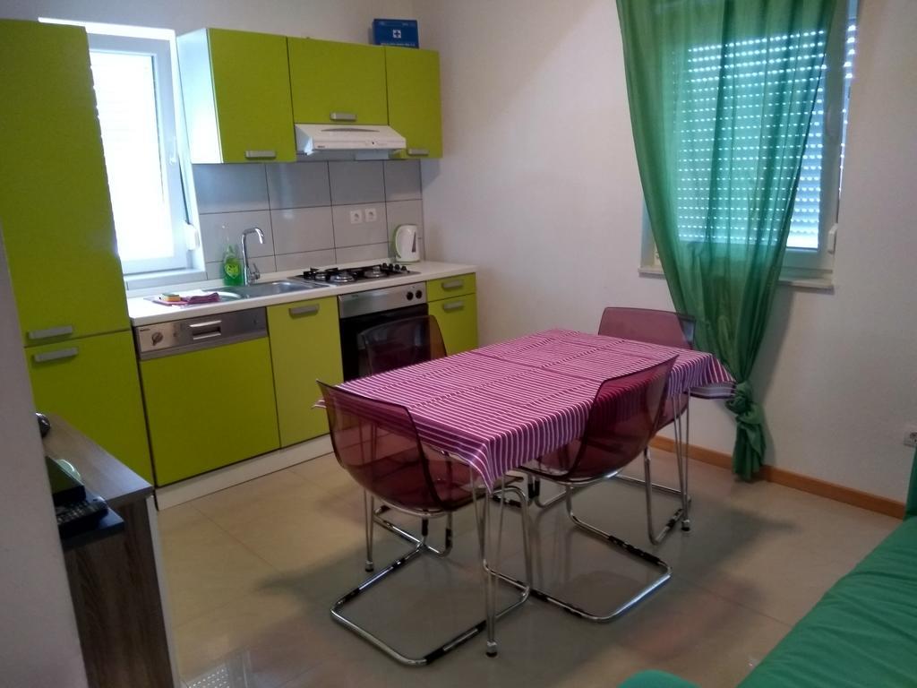 Panorama Sunset Apartments كريس المظهر الخارجي الصورة