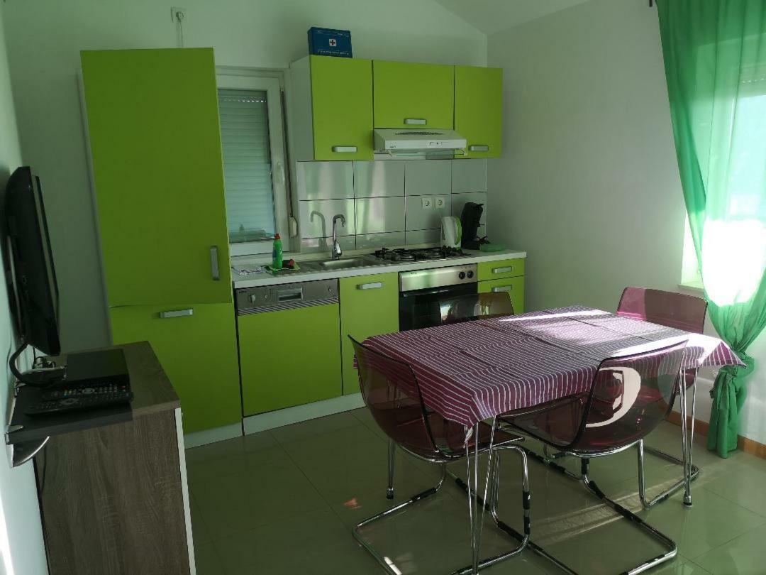 Panorama Sunset Apartments كريس المظهر الخارجي الصورة