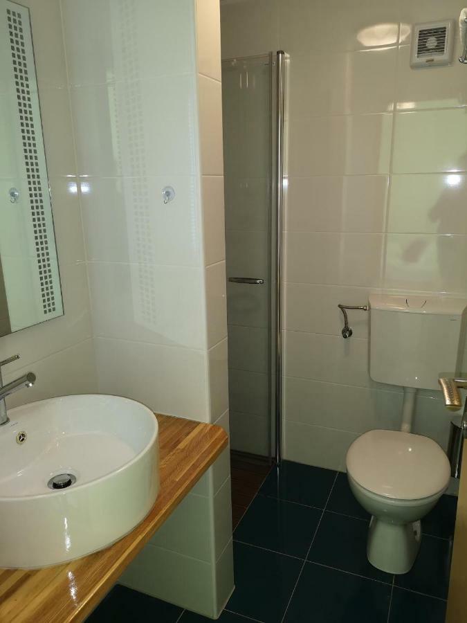 Panorama Sunset Apartments كريس المظهر الخارجي الصورة